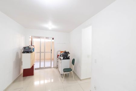 Apartamento à venda com 75m², 2 quartos e 1 vagaSala