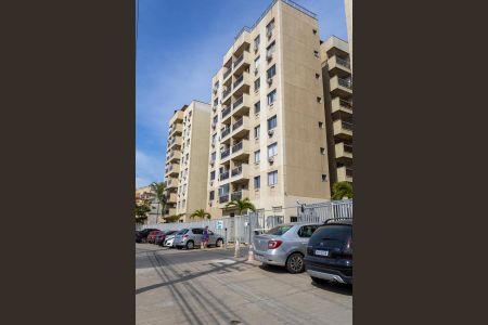 Apartamento à venda com 75m², 2 quartos e 1 vagaFachada do condomínio