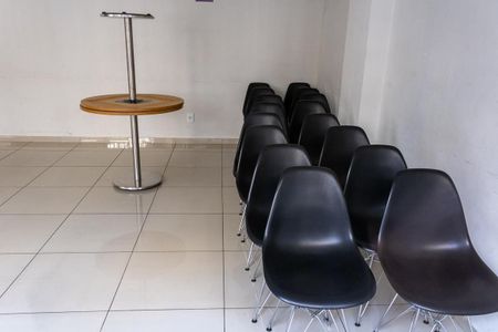 Apartamento à venda com 75m², 2 quartos e 1 vagaÁrea comum - Salão de festas