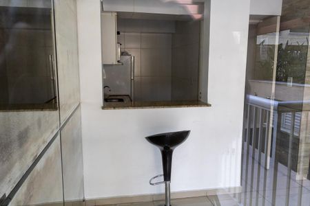 Apartamento à venda com 75m², 2 quartos e 1 vagaÁrea comum - Piscina