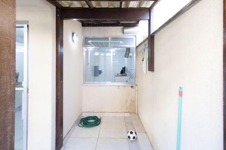 Apartamento à venda com 75m², 2 quartos e 1 vagaÁrea externa