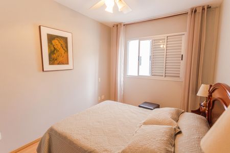 Apartamento à venda com 142m², 4 quartos e 2 vagas