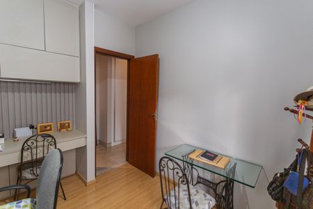 Apartamento à venda com 142m², 4 quartos e 2 vagas