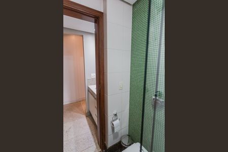 Apartamento à venda com 142m², 4 quartos e 2 vagas