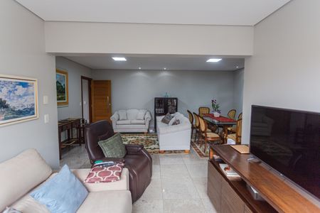 Apartamento à venda com 142m², 4 quartos e 2 vagas