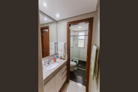 Apartamento à venda com 142m², 4 quartos e 2 vagas