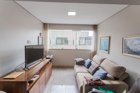 Apartamento à venda com 142m², 4 quartos e 2 vagas