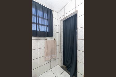 Casa para alugar com 100m², 2 quartos e 1 vaga Casa para alugar com 100m², 2 quartos e 1 vagaBanheiro da Suíte