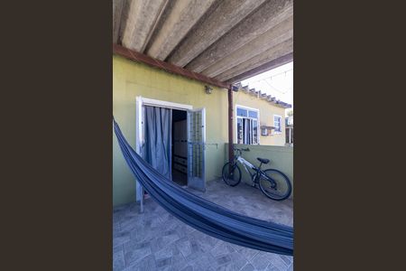 Casa para alugar com 100m², 2 quartos e 1 vaga Casa para alugar com 100m², 2 quartos e 1 vagaVaranda