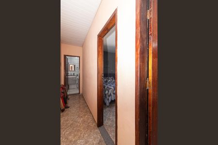 Casa para alugar com 100m², 2 quartos e 1 vaga Casa para alugar com 100m², 2 quartos e 1 vagaCorredor