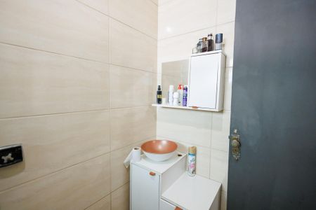 Casa para alugar com 380m², 3 quartos e 1 vaga Casa para alugar com 380m², 3 quartos e 1 vagaBanheiro Suíte