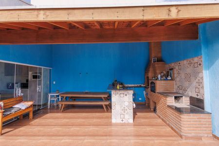 Casa para alugar com 380m², 3 quartos e 1 vaga Casa para alugar com 380m², 3 quartos e 1 vagaÁrea Gourmet