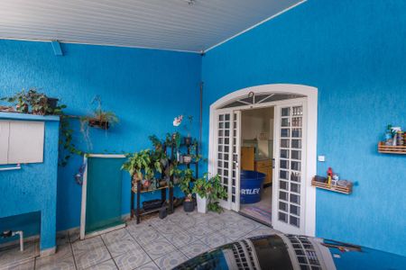 Garagem de casa para alugar com 3 quartos, 380m² em Piracangaguá, Taubaté