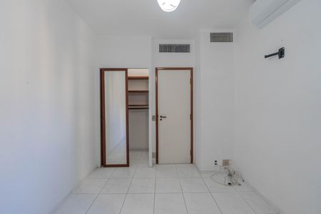 Apartamento para alugar com 40m², 1 quarto e 1 vaga Apartamento para alugar com 40m², 1 quarto e 1 vagaQuarto