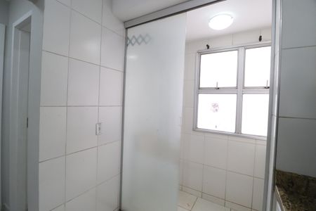 Área de Serviço de apartamento para alugar com 2 quartos, 49m² em Chácaras Tubalina E Quartel, Uberlândia
