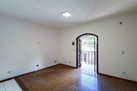 Casa à venda com 269m², 4 quartos e 3 vagas