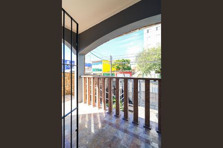 Casa à venda com 269m², 4 quartos e 3 vagas
