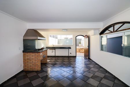 Casa à venda com 269m², 4 quartos e 3 vagas