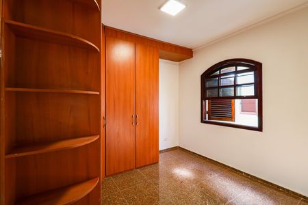 Casa à venda com 269m², 4 quartos e 3 vagas