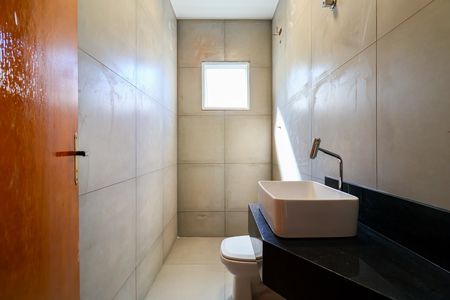 Casa à venda com 269m², 4 quartos e 3 vagas