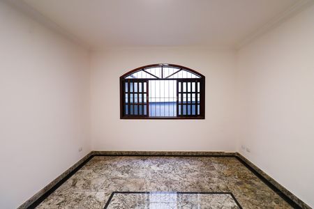 Casa à venda com 269m², 4 quartos e 3 vagas