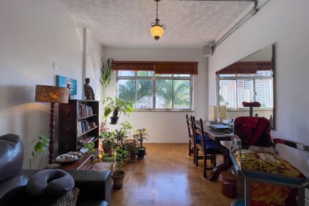 Apartamento à venda com 120m², 2 quartos e 1 vagaSala