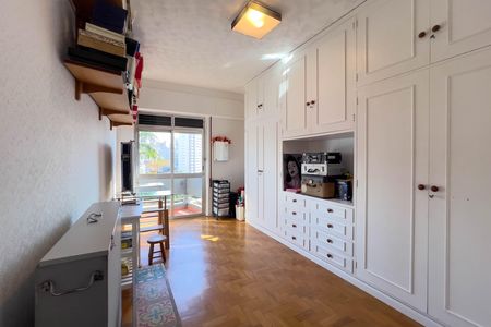 Apartamento à venda com 120m², 2 quartos e 1 vagaQuarto 2