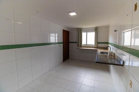 Cozinha de casa à venda com 3 quartos, 145m² em Itaipu, Niterói