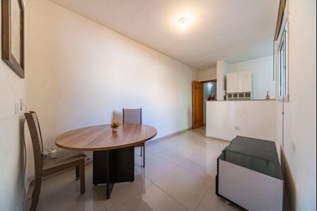 Sala de apartamento à venda com 2 quartos, 80m² em Vila Guarani, Santo André