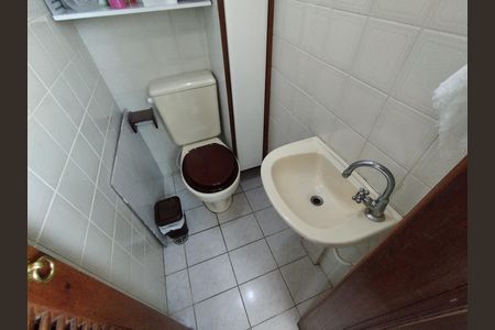 Apartamento à venda com 60m², 2 quartos e 1 vaga Apartamento à venda com 60m², 2 quartos e 1 vagaBanheiro - torneira