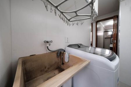 Apartamento à venda com 48m², 2 quartos e 1 vagaCozinha e Área de Serviço
