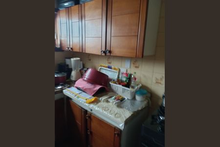 Casa à venda com 218m², 3 quartos e 1 vaga