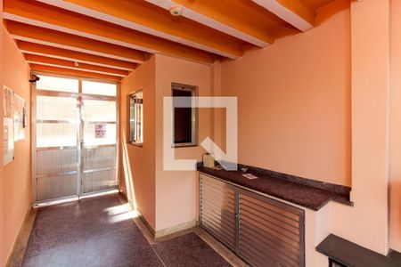 Fachada e portaria de apartamento para alugar com 2 quartos, 60m² em Santana, São Paulo