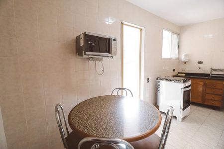 Cozinha de apartamento para alugar com 2 quartos, 60m² em Santana, São Paulo