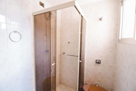 Apartamento para alugar com 60m², 2 quartos e 1 vaga Apartamento para alugar com 60m², 2 quartos e 1 vagaBanheiro