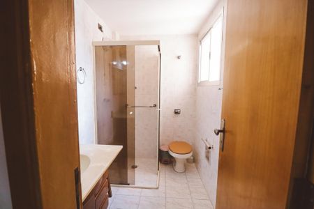 Apartamento para alugar com 60m², 2 quartos e 1 vaga Apartamento para alugar com 60m², 2 quartos e 1 vagaBanheiro