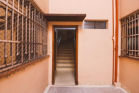 Fachada do bloco de apartamento para alugar com 2 quartos, 60m² em Santana, São Paulo
