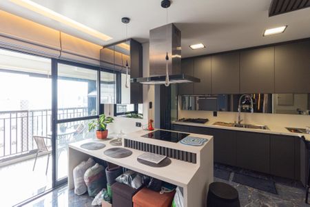 Apartamento à venda com 2 quartos, 64m² em Continental, Osasco