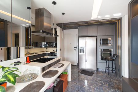Sala de apartamento à venda com 2 quartos, 64m² em Continental, Osasco