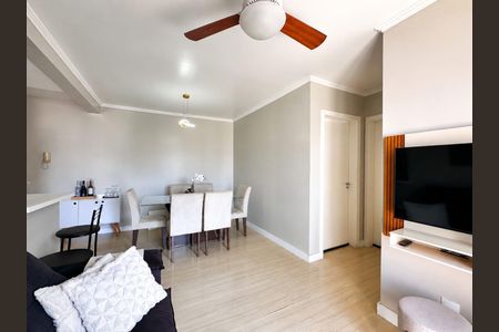 Apartamento à venda com 2 quartos, 57m² em Industrial, Novo Hamburgo