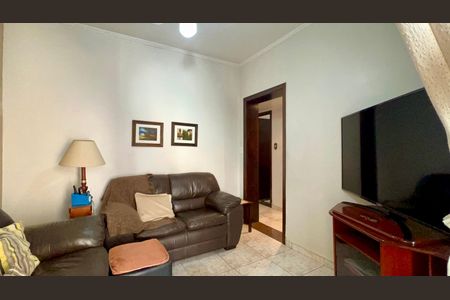 Casa para alugar com 192m², 3 quartos e 2 vagas Casa para alugar com 192m², 3 quartos e 2 vagasQuarto 2