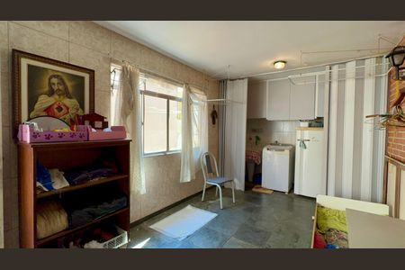 Casa para alugar com 192m², 3 quartos e 2 vagas Casa para alugar com 192m², 3 quartos e 2 vagasLavanderia