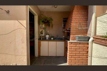 Churrasqueira de casa para alugar com 3 quartos, 192m² em Vila Anglo Brasileira, São Paulo
