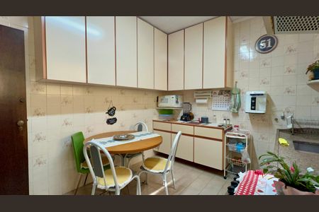 Casa para alugar com 192m², 3 quartos e 2 vagas Casa para alugar com 192m², 3 quartos e 2 vagasCozinha