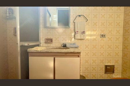 Casa para alugar com 192m², 3 quartos e 2 vagas Casa para alugar com 192m², 3 quartos e 2 vagasBanheiro da Suíte