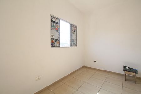 Quarto de casa para alugar com 1 quarto, 40m² em Parque Taboão, Taboão da Serra