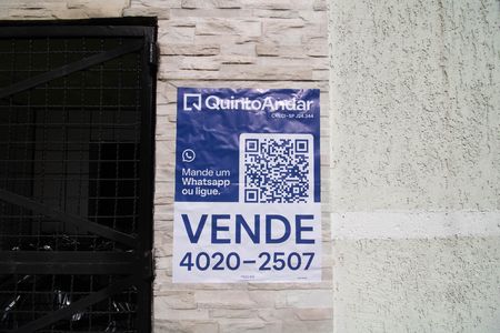 Casa de condomínio à venda com 214m², 3 quartos e 2 vagas Casa de condomínio à venda com 214m², 3 quartos e 2 vagasPLACA