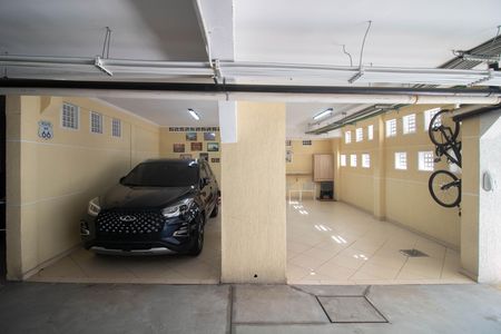 Casa de condomínio à venda com 214m², 3 quartos e 2 vagas Casa de condomínio à venda com 214m², 3 quartos e 2 vagasGARAGEM