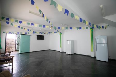 ÁREA COMUM de casa de condomínio à venda com 3 quartos, 214m² em Chora Menino, São Paulo
