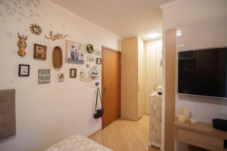 Casa de condomínio à venda com 214m², 3 quartos e 2 vagas Casa de condomínio à venda com 214m², 3 quartos e 2 vagasSUÍTE